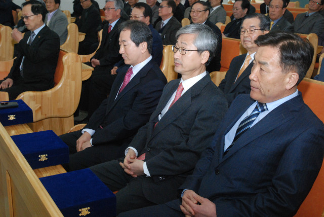c198427a9d6bfe0fa63e60a49b17a3d8_20151118050708_gcnqopje.jpg